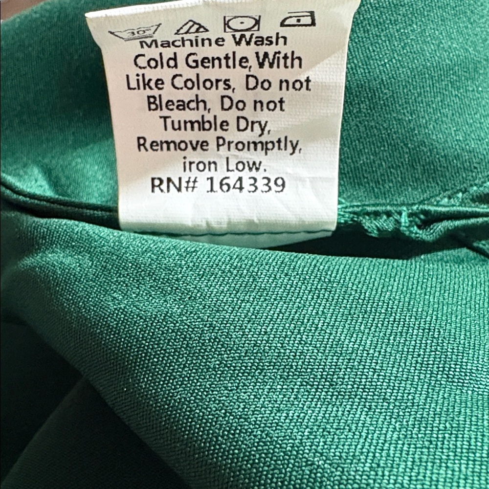 NWT Petal + Pup Cyprus Slip Dress in Emerald Adjustable Wedding Guest Size 12 - Picture 8 of 11